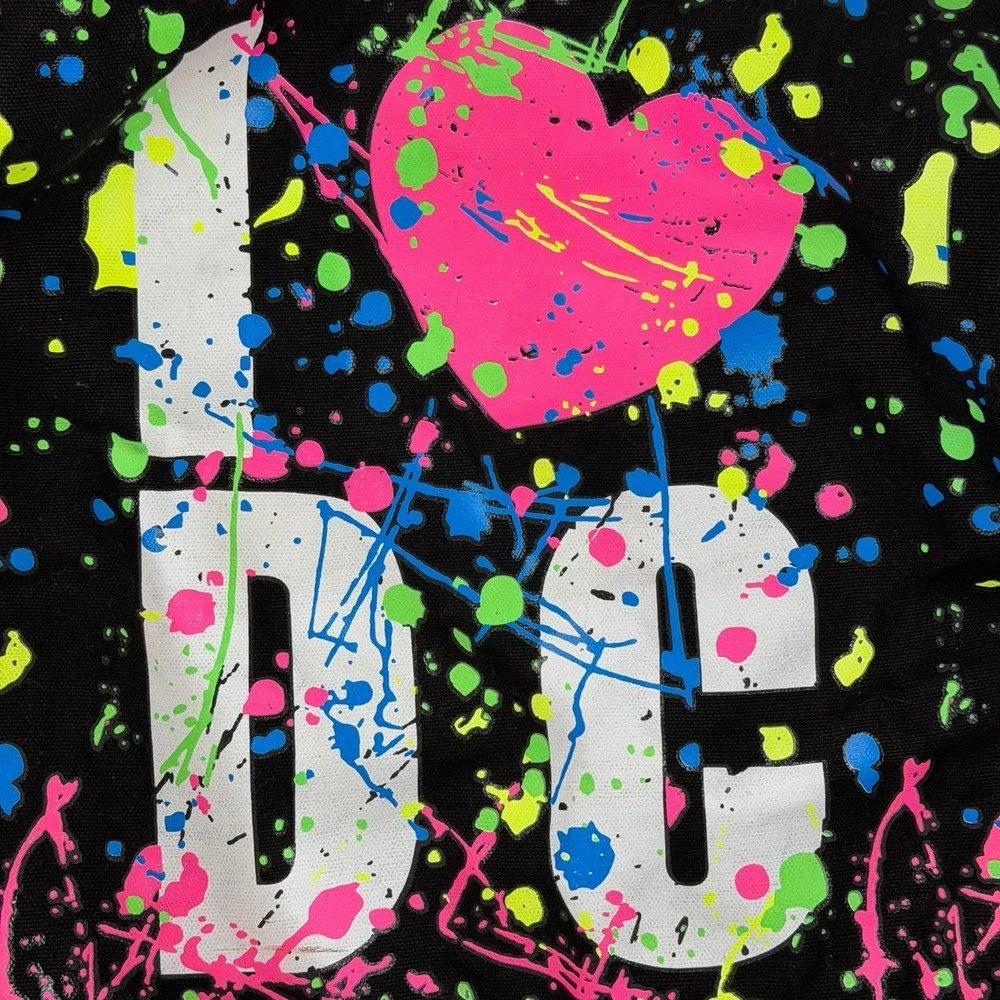 N/A half graffiti